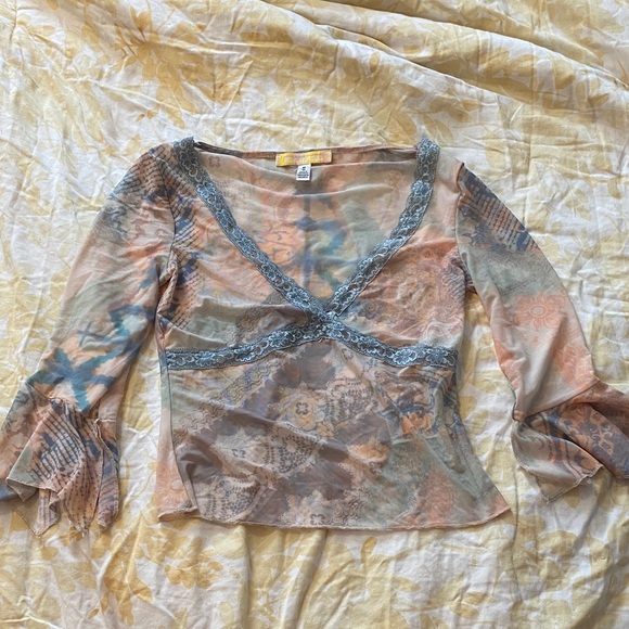 Women's Etherial Sheer Top - Picture 1 of 3